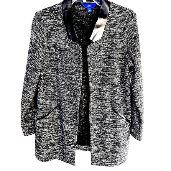 Apt. 9 Women's Blazer PM Petite Medium Gray Faux Leather Size 8 10 Coat Jacket - Picture 1 of 8